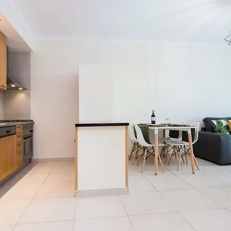Apartment Kali - With Pool Portimao