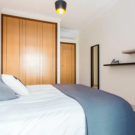 Kali - With Pool Appartement Portimão