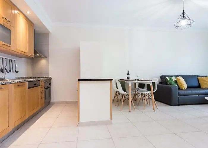 Apartment Kali - With Pool Portimao